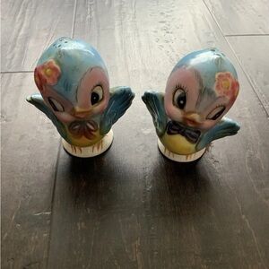 Lefton 1950s Mr & Mrs Blue Bird Salt and Pepper Shaker Set #282 Ceramic